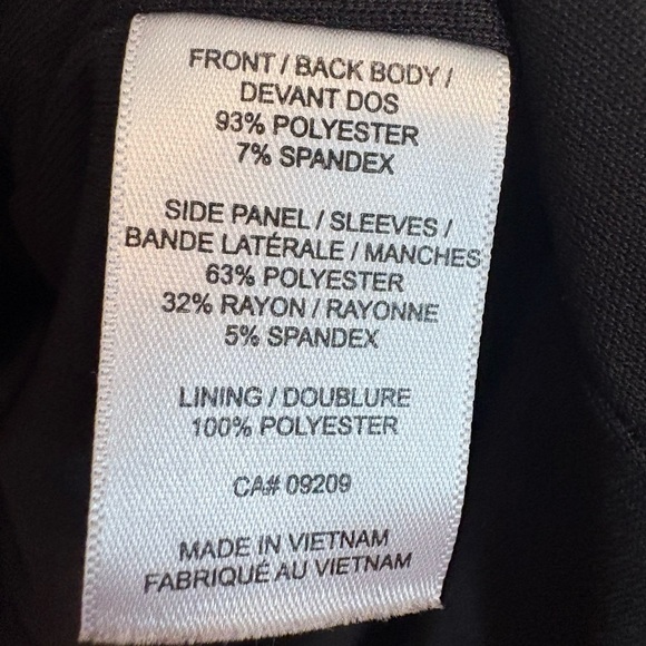 Cleo Black and Floral Stretch Blazer. Women’s size Large. - Picture 4 of 7